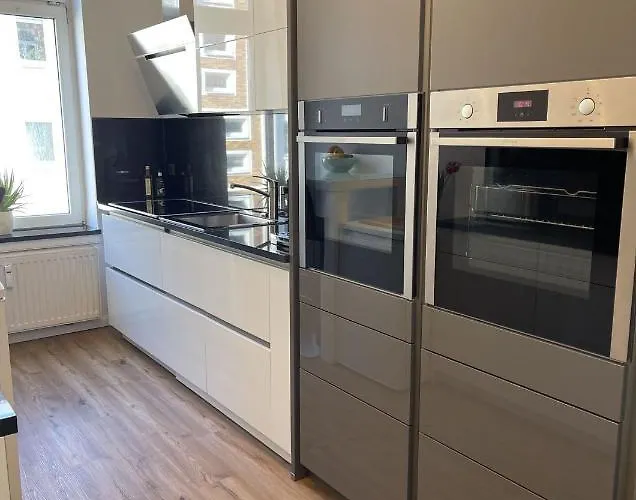 Appartamento Attraktive Mit Balkon Zum Gruenen Hinterhof Schwerin (Mecklenburg-Vorpommern)